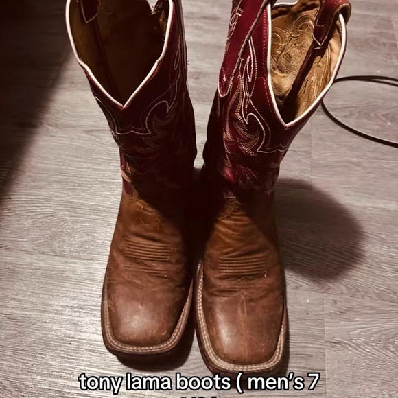 Tony Lama Men's Brown Cowboy Boots